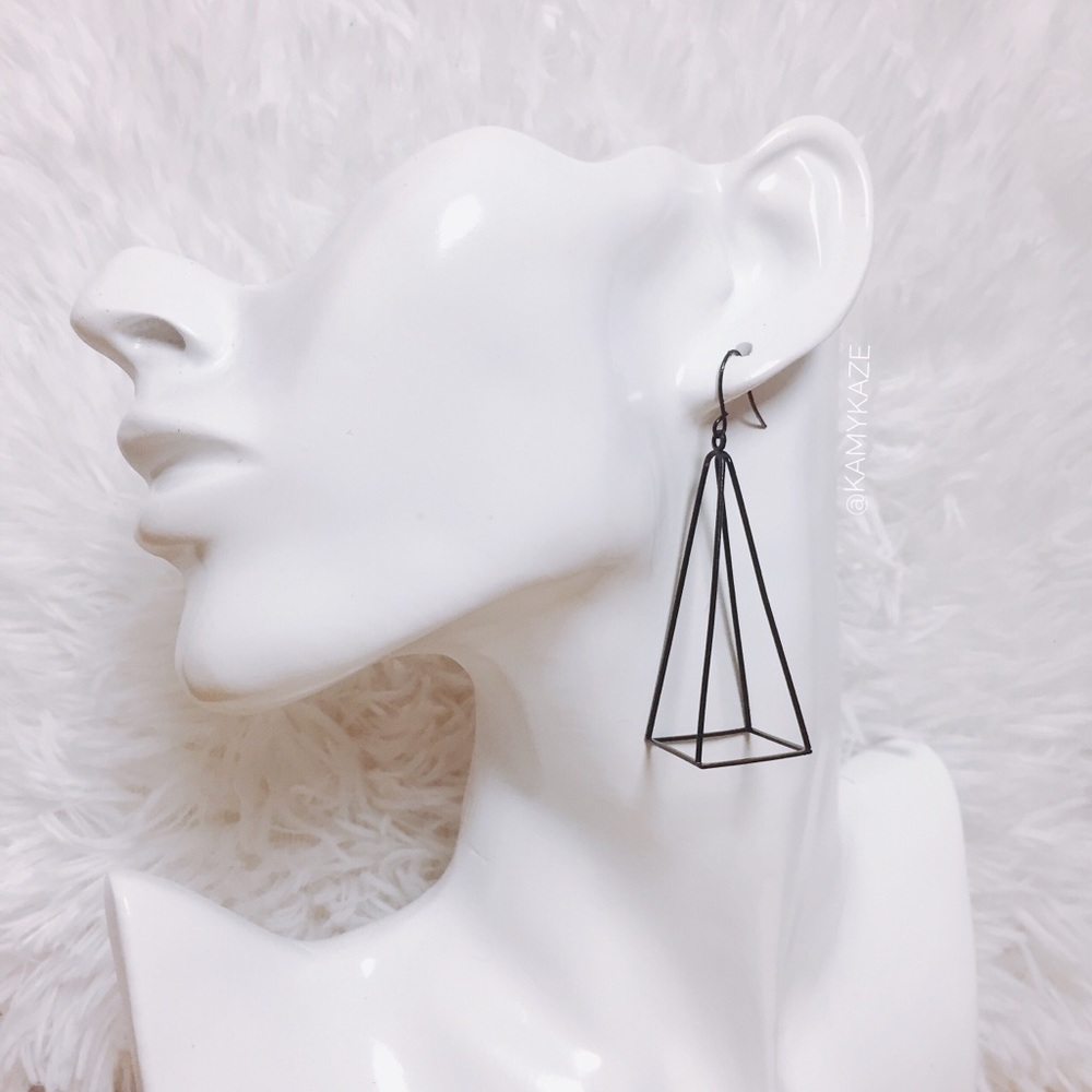 New! Modern 3D Pyramid Drop Earrings